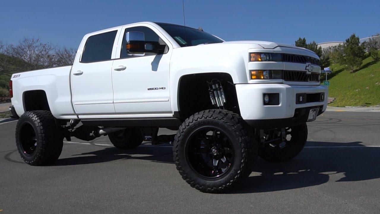 lifted chevy duramax tour