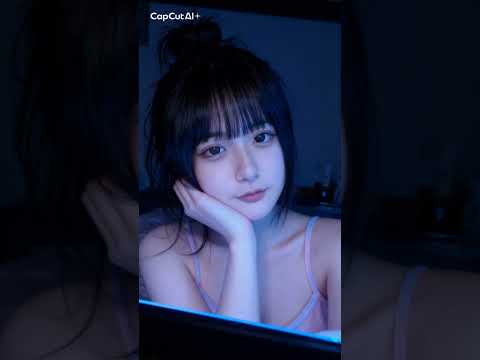 お団子黒髪にピンクのキャミ🩷寝っころがって、静かな時間。#お団子ヘア#黒髪女子#白キャミ#透明感#雰囲気#おすすめ #fyp #tiktok