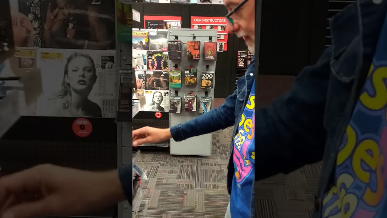 Guitar Center Chicago Illinois YouTube