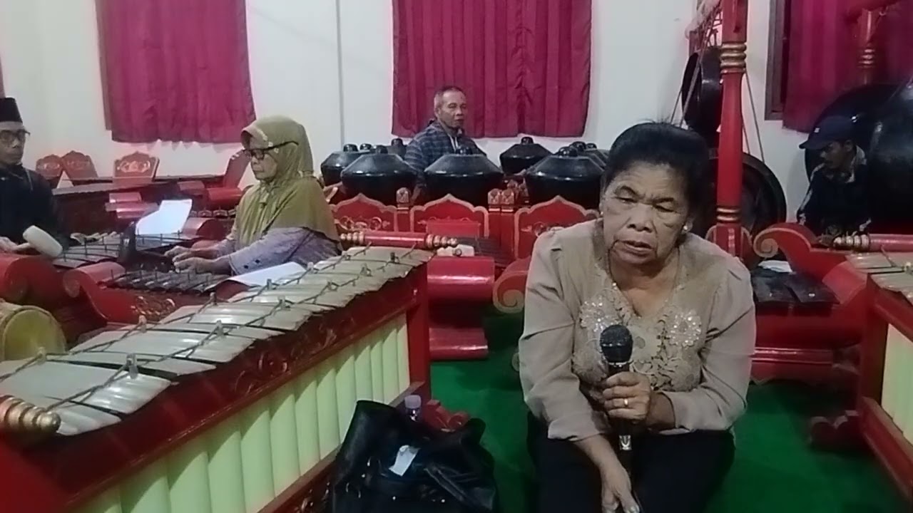 Sri slamet slendro 6 karawitan ngepringan huntap gundang dua swara wati ibu Mujirah