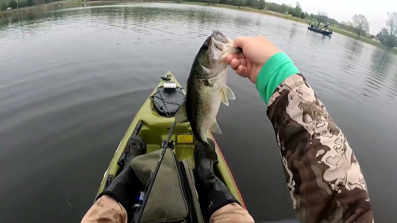 Early Spring Kayak Bass Fishing In East Texas