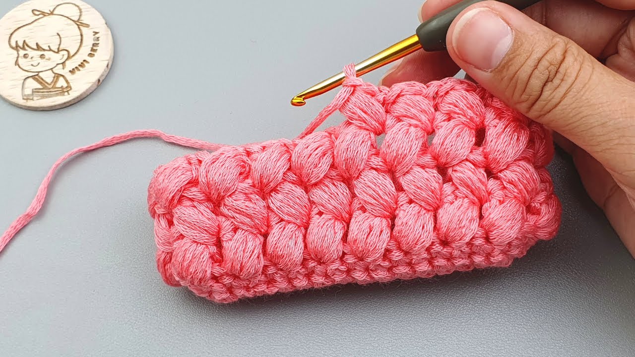 Stylish Zig Zag Puff Stitch Crochet Purse
