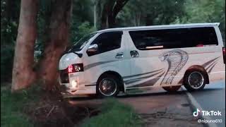 Sri Lankan Modified Kdh Van