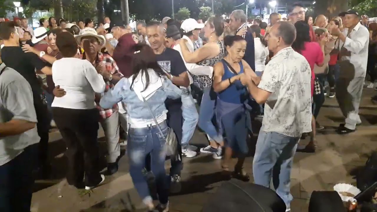 Los integrados parranderos. La boquitrompona. Abril 6 2024.