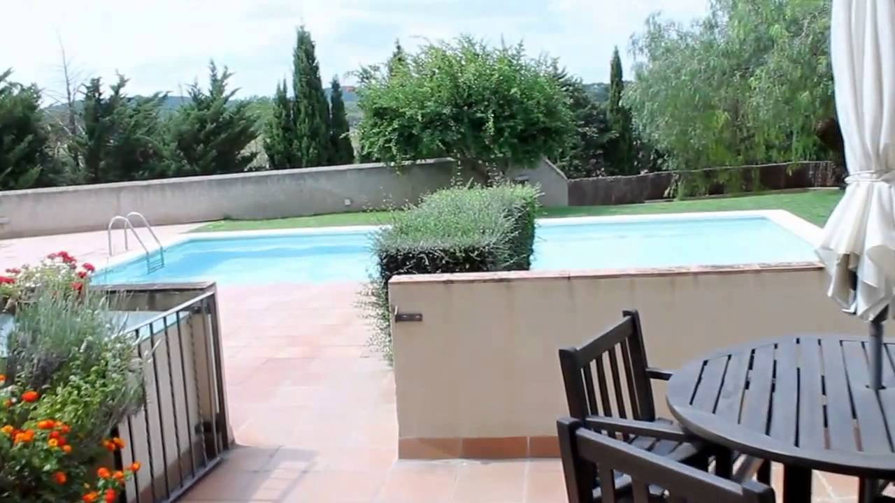 Compra Casa adosada en Sant Mori - agradable, confortable y piscina