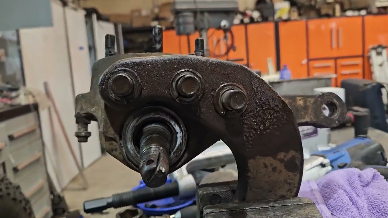 Chevy K10 Square body ball joint and Warn hub Install