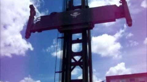 Taylor empty container handler 1