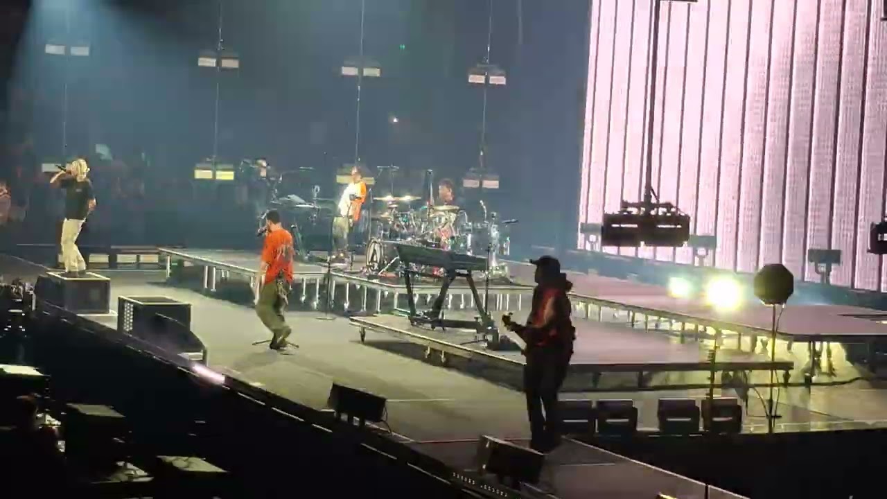 Linkin Park - Papercut (4K) -  Brisbane 5/03/26