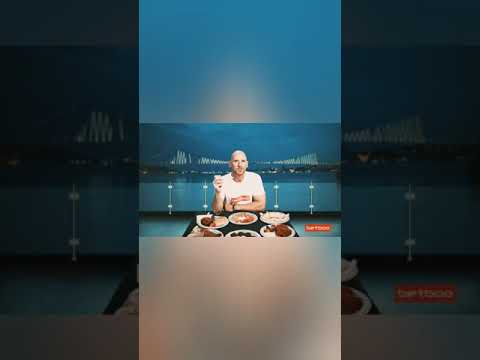 Johnny Sins Türk Yemeklerini Tadıyor