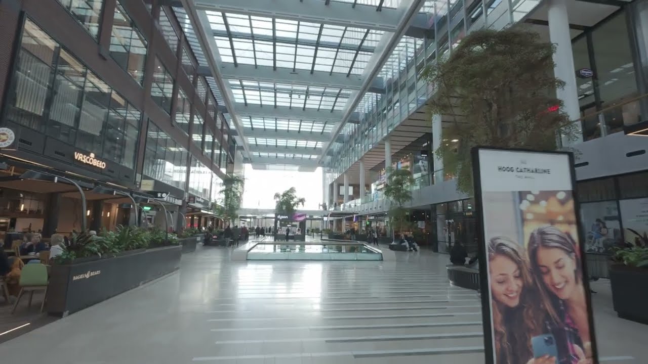 Exploring Utrecht’s Largest Mall  | No Commentary Shopping Tour 4K