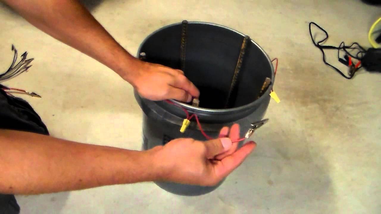 Simple electrolysis setup for cleaning relics and tools YouTube