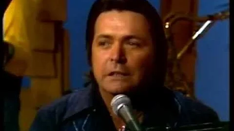 Mickey Gilley---Cold Cold Heart