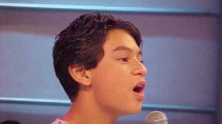 Raphael Lopes - Oh Happy Day Calouros Raul Gil 2002 Audio Only