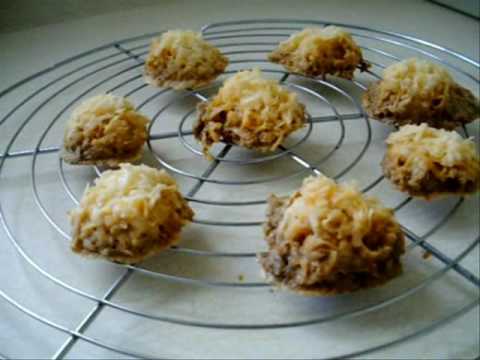 Solar Cooked Coconut Macaroons-11-08-2015