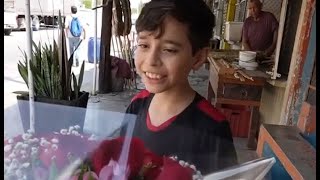 Rich man tests a humble child with flowers full of money and fulfills his mother's last wish 😭