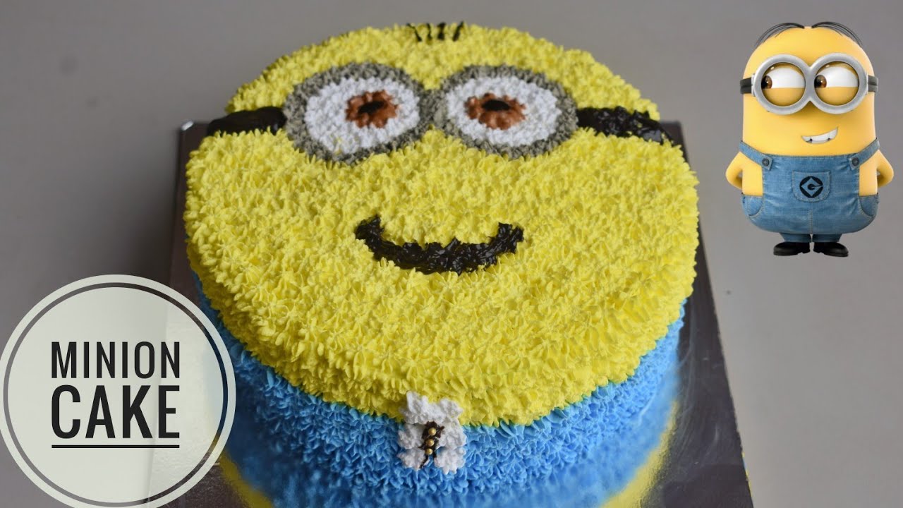 70 Cake Ideas for Birthday & Any Celebration : Light Blue Minion Cake