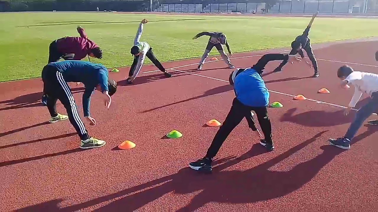 حصة تدريبية في حلبة ألعاب القوى