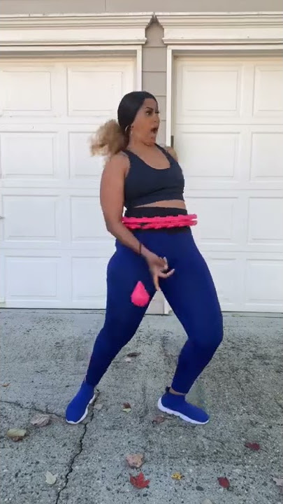 Trying the Smart Fitness Hula Hoop