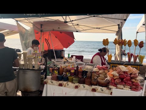 Amazing Food Options on the Malecon - Puerto Vallarta Mexico [4k]