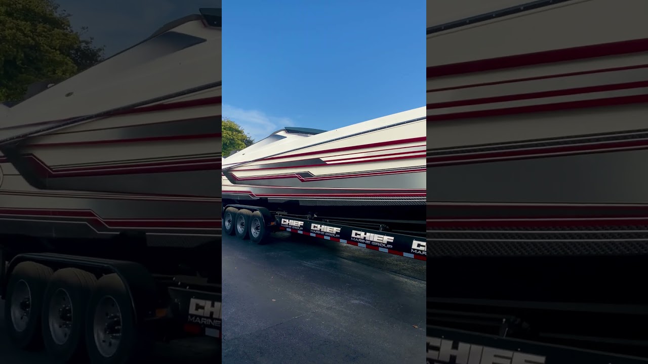 Cigarette Racing | 515 Cigarette