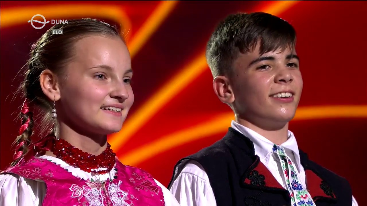 Tiszavirág Néptáncegyesület: "Falu végén szépen muzsikálnak" (Elődöntős produkció)