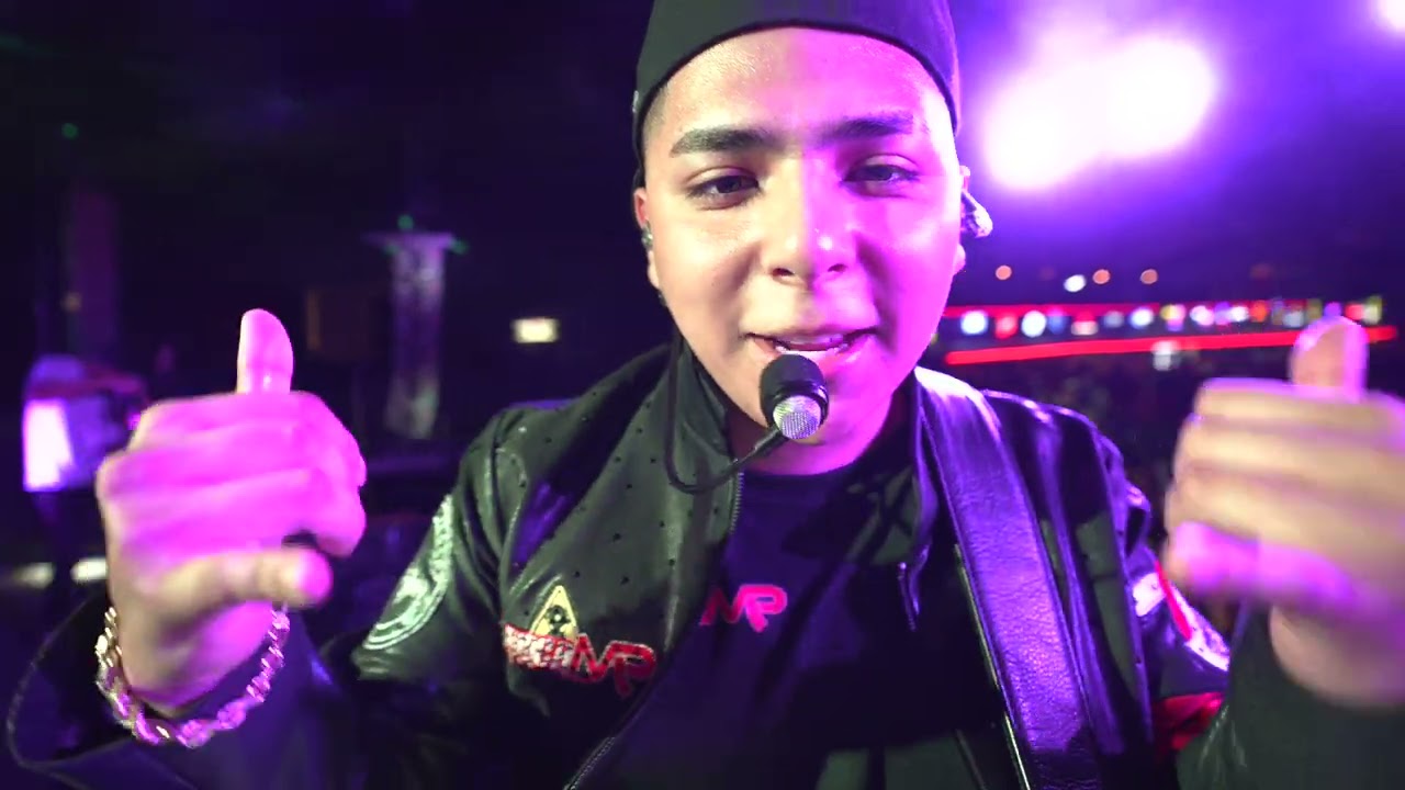 A LA VUELTA Y VUELTA (PART 1)