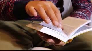 ASMR قراءة رواية فرنسية screenshot 5