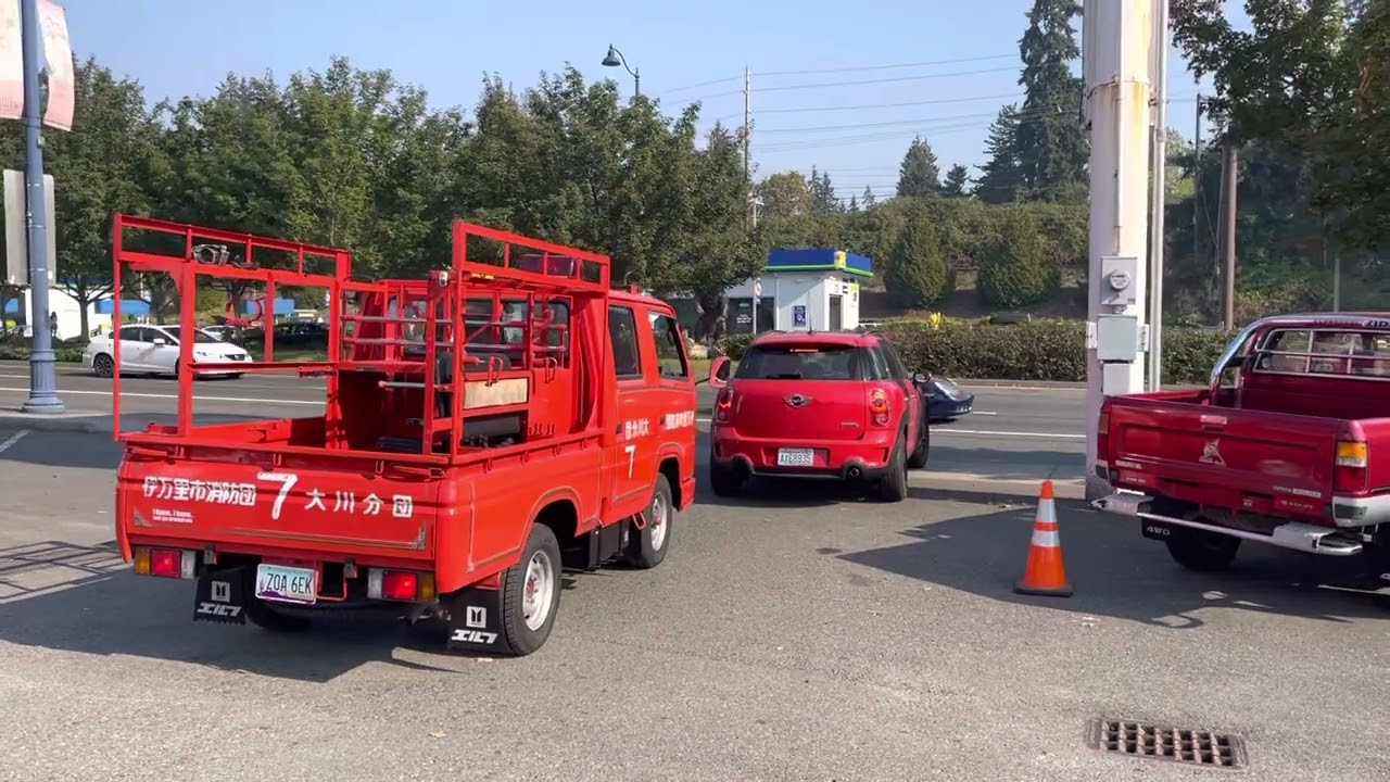 SOLD: 1988 Isuzu Elf Fire truck diesel 2.5L 11,000mi RHD JDM will drive back to home 🏡 AZ