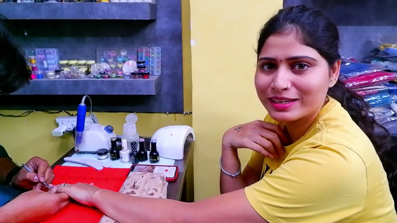 Orane Faridabad - Build your aspiring career over pioneer skill-set after  receiving exceptional training on nail structuring from Orane International  Faridabad! Pick our Diploma In Nail Art & Extension Course and establish