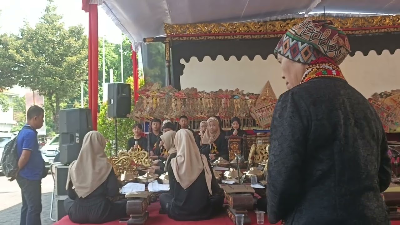 Pentas Wisma Perdamaian