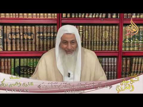 الشيخ ينشد بيت شعرا يقول جراحات اللسان لها إلتئام ولا يلتئم ما جرح اللسان للشيخ مصطفي العدوي