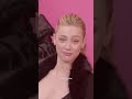 مجلس قواعد السلوك للفتيات مع طاقم عمل مسلسل الفاكهة المحرمة 