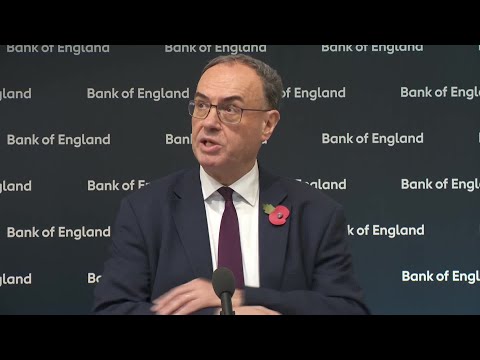BOE Keeps Rates on Hold, Bailey Says Inflation 'Could Be Sticky'