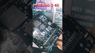 ARDUINO UNO Q 4GB RAM 32GB EMMC