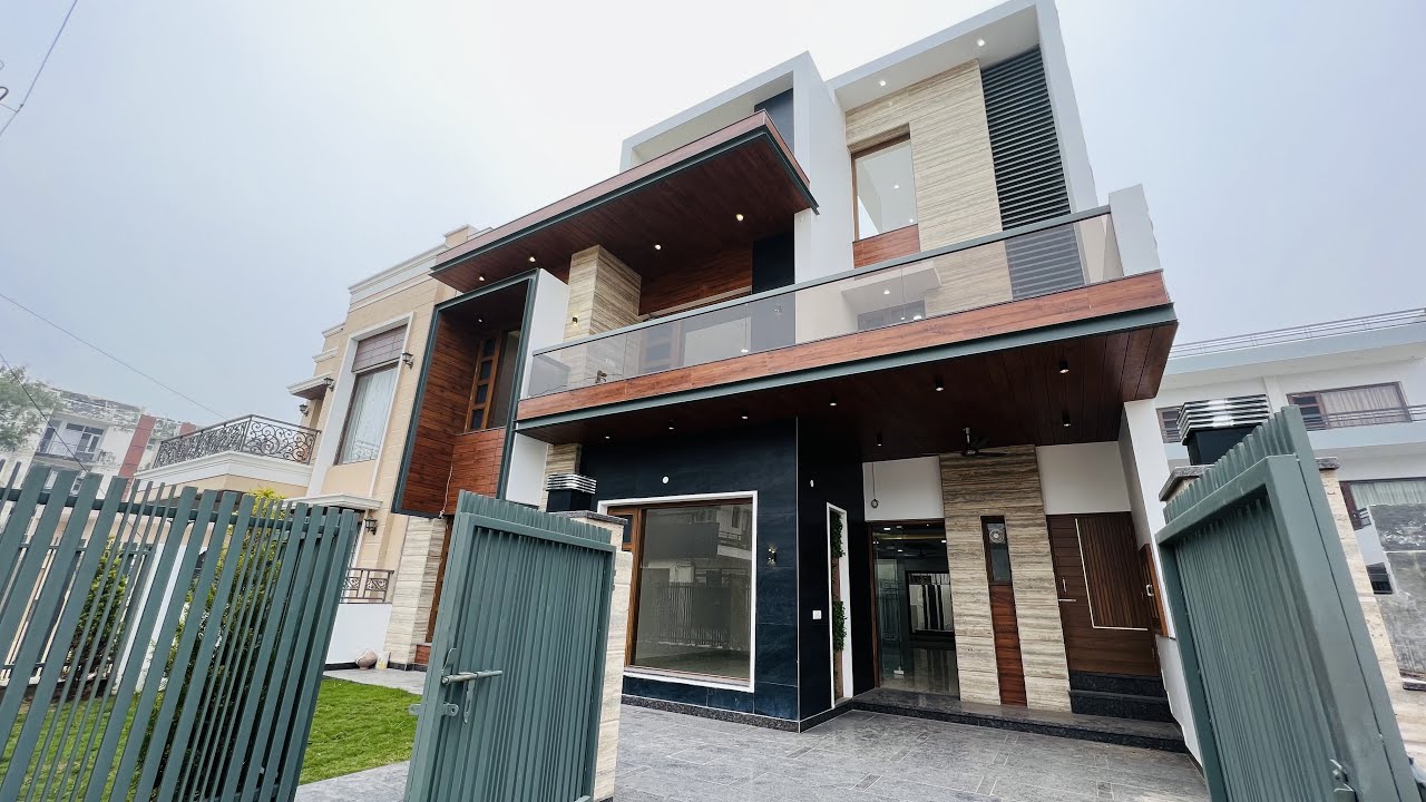 Luxurious Villa दिल ख़ुश हो गया देखकर ।300 Sq.Yards के घर का यह Design सबसे अच्छा लगा मुझे ।