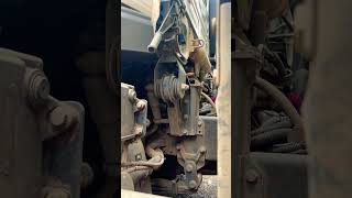 24 volt truck battery jump start #mechanic #24voltbattery #driver #viralshort