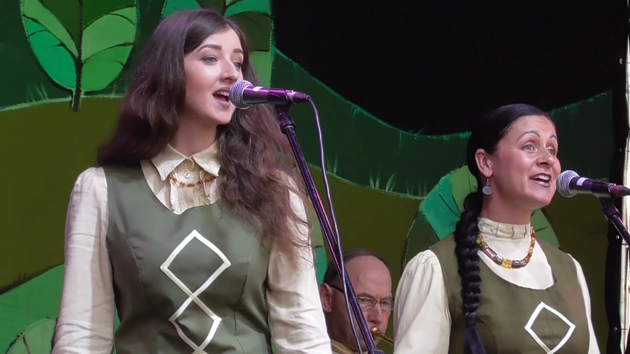 Ant rubežiaus 2018.Koncertuoja,, ZYPLIŲ DVARO KAPELA'' [Šakių raj.] 1-ma.