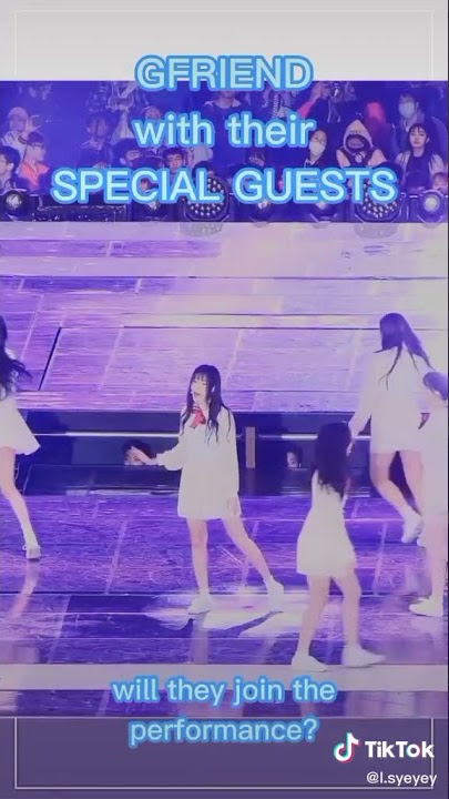 GFriend/Viviz Eunha dancing on the stage alone! (so cuteπ)