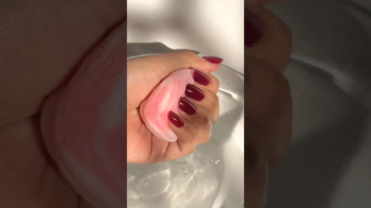 Softest beauty blender for seamless makeup 