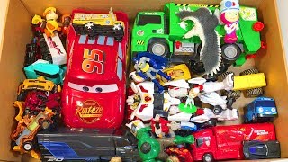 Игрушки Большая Коробка Машинки Тачки Молния Маквин Маша и Медведь Тоботы Бэтмен Халк Игрушки Большая Коробка Машинки Тачки Молния Маквин Маша и Медведь Тоботы Бэтмен Халк