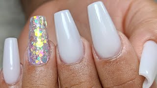 Uñas Blancas (acrílicas) #Tendencia 2021 #carolnailsstudio