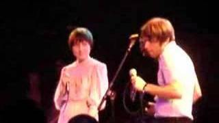 Peter Bjorn and John - Young Folks (live in LA w/ Victoria @ the Roxy 02.01.07)
