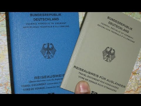 ما الفرق بين جواز السفر الرمادي والأزرق في ألمانيا؟- مهجركوم