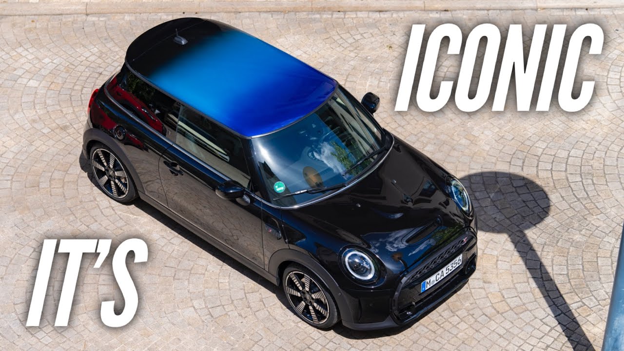 2022 MINI Cooper S Iconic Trim 