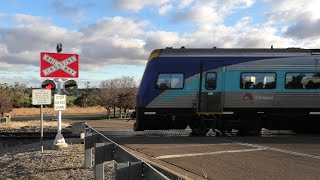 Level Crossing, Tamworth (Woodside Rd) NSW, Australia.