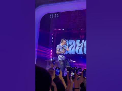 нереальная атмосфера #shorts #концерт #майот #mayot - YouTube