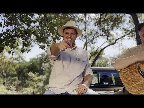 Obejrzyj WG Nel - Nee Buffel (Offisiële Musiekvideo) w YouTube Obejrzyj WG Nel - Nee Buffel (Offisiële Musiekvideo) w YouTube