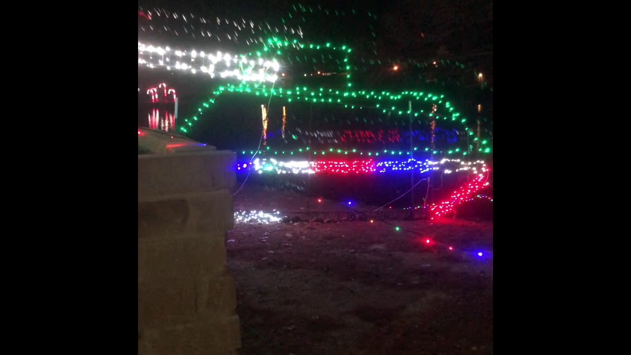 A visit to Mill Pond Park to view The San Saba Christmas lights YouTube