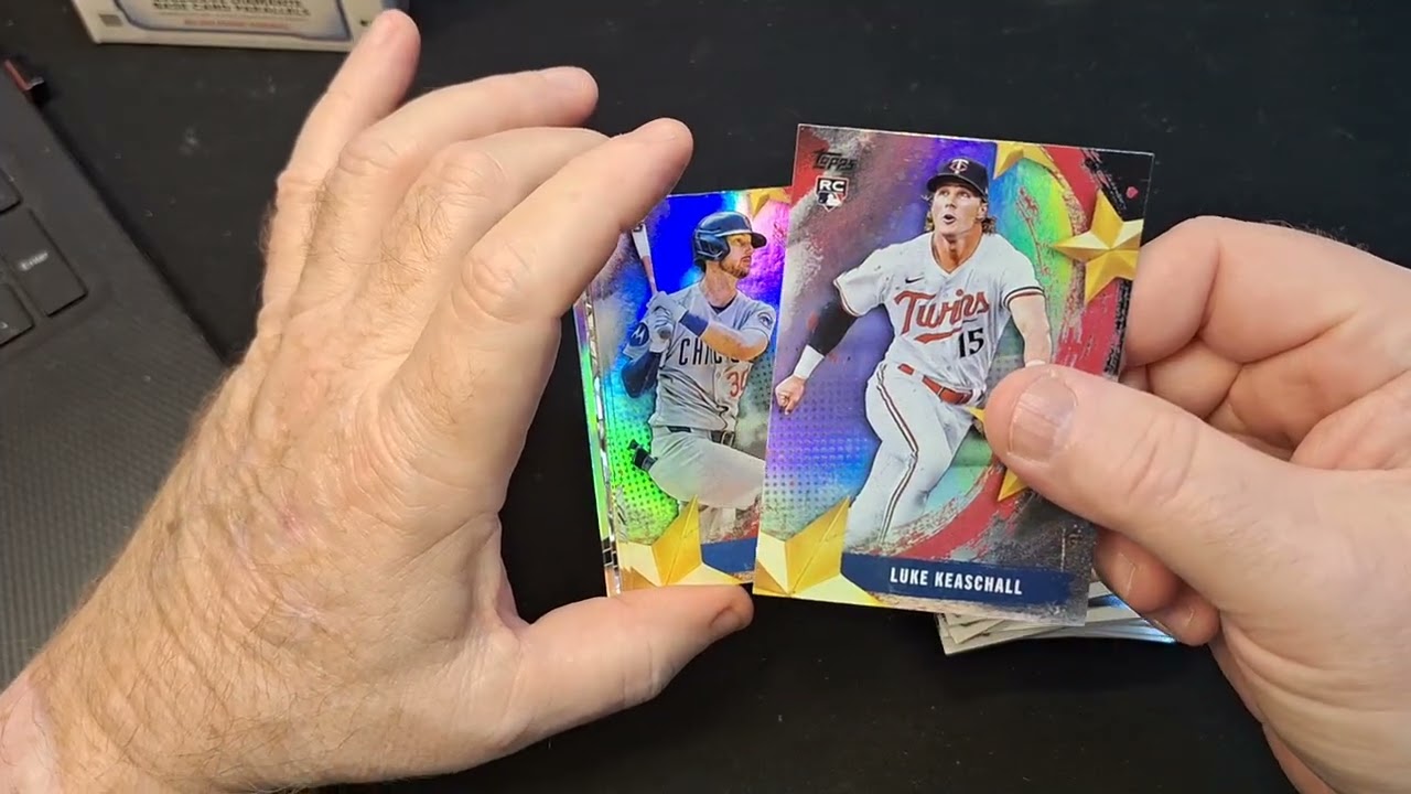 Бейсбольные карточки серии Topps Update 2025 года - Подвесная коробка № 21