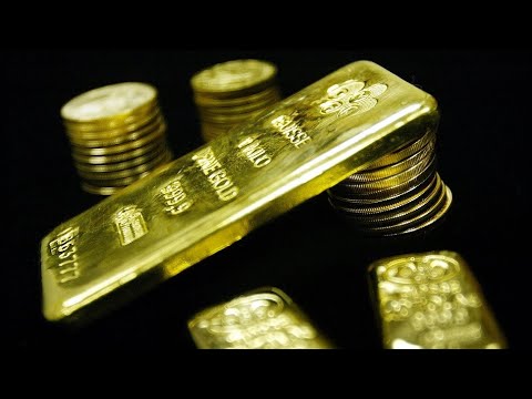 Gold Climbs to Record on Fed Rate-Cut Hopes